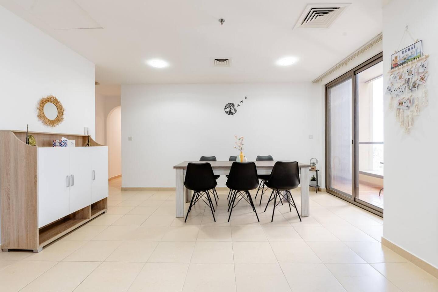 Moonlight Hostel Jbr - 2Min Walk To Jbr Beach - Gym - 2Min Metro Station - Poll Dubai Exterior foto