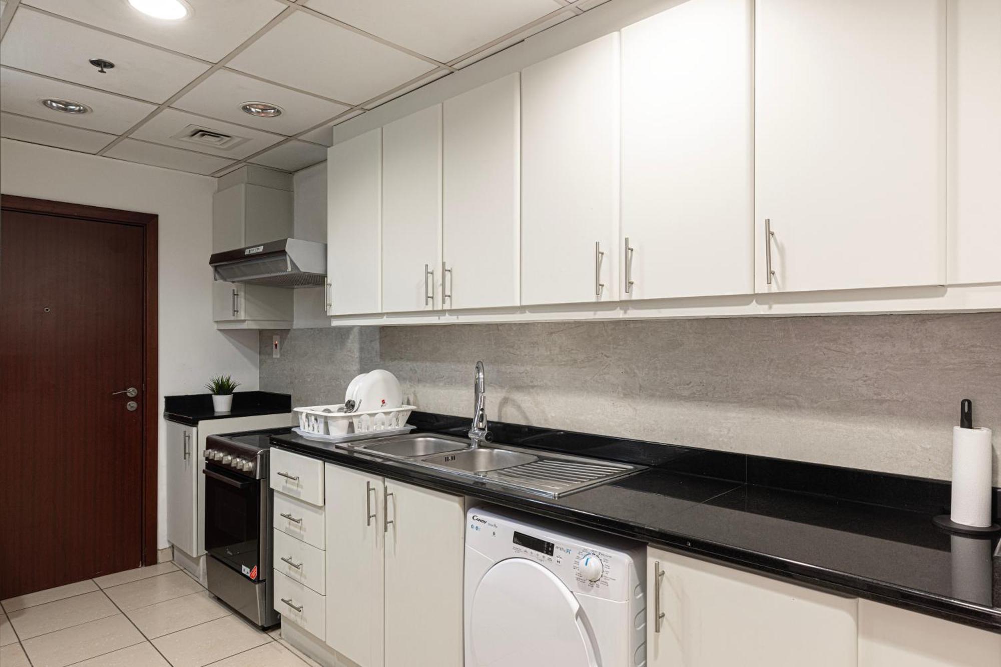 Moonlight Hostel Jbr - 2Min Walk To Jbr Beach - Gym - 2Min Metro Station - Poll Dubai Exterior foto
